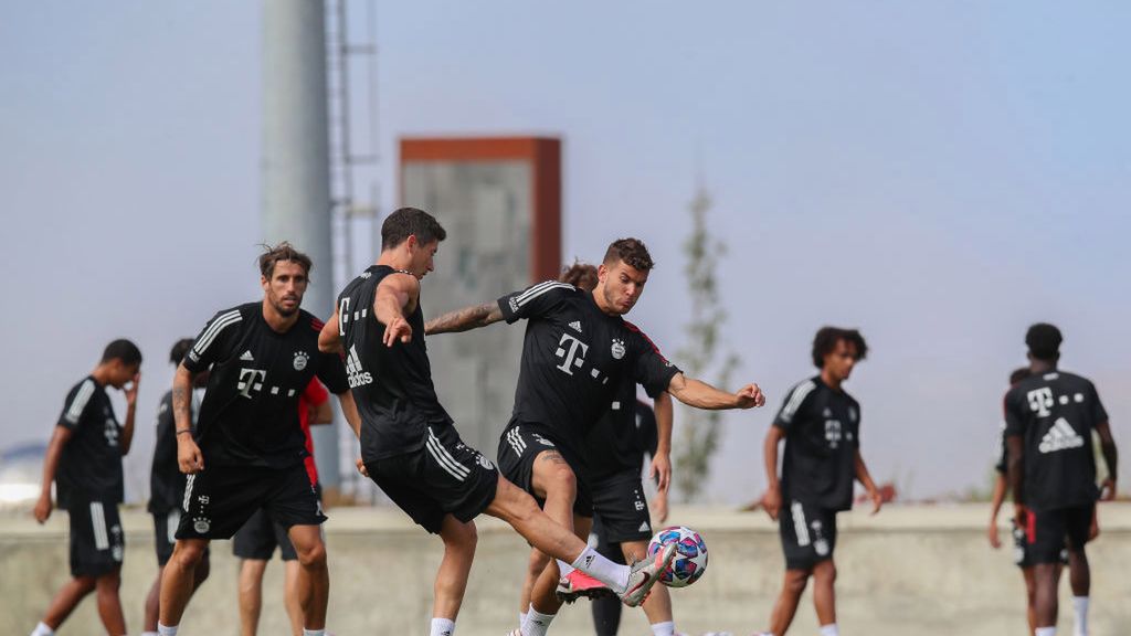 Getty Images / M. Donato / Na zdjęciu: trening piłkarzy Bayernu Monachium