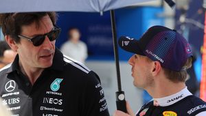 Verstappen z szefem Mercedesa na wakacjach. To zapowiedź transferu?