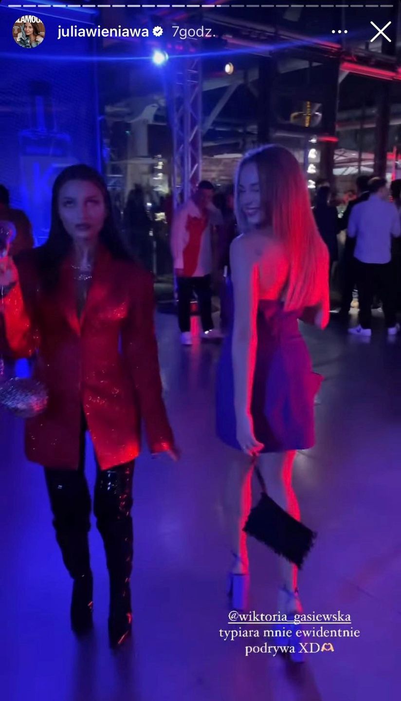Julia Wieniawa i Wiktoria Gąsiewska wspólnie podbijają Paryż