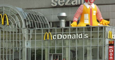 Lata 90. Kiedy to miało miejsce? Nieliczni będą pamiętać