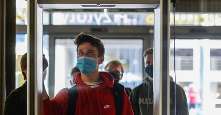 Wreszcie pożegnamy maseczki. W czwartek ważna decyzja