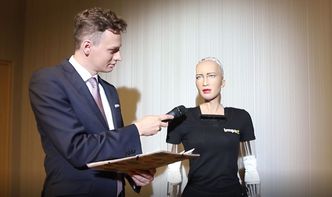 Money.pl rozmawia z robotem. "Moim celem jest pomoc ludzkości i ograniczenie cierpienia"