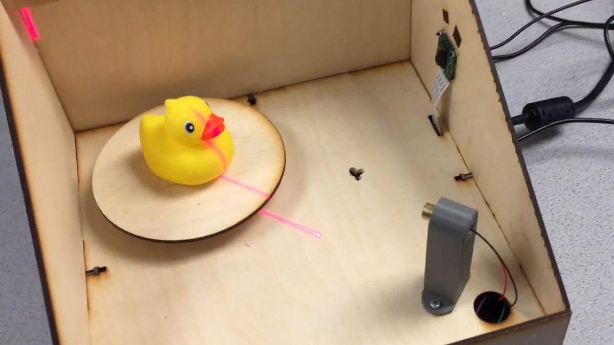 Laserowy skaner 3D wykonany z Raspberry Pi i garści części 1