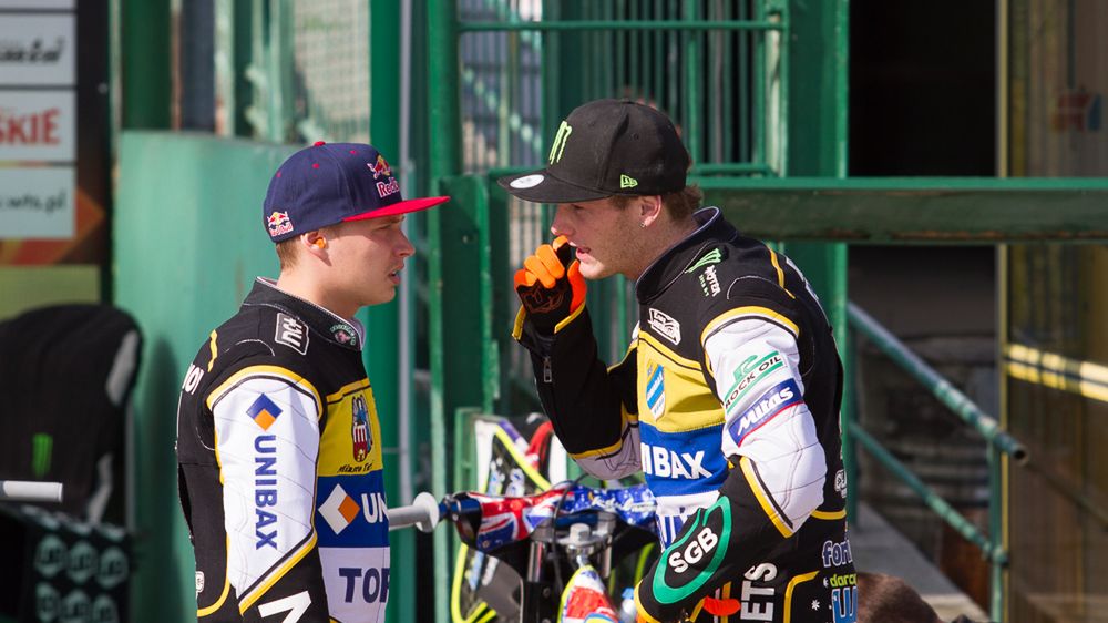 Zdjęcie okładkowe artykułu: WP SportoweFakty / Wojciech Tarchalski / Darcy Ward w rozmowie z Emilem Sajfutdinowem