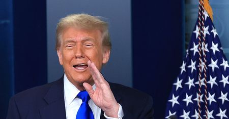 Dekret wygasa 9 lipca. Co potem? Trump: napiszemy miły list do krajów
