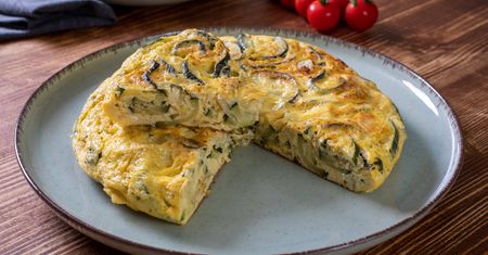 Frittata z cukinią i tofu
