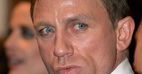 James Bond: Daniel Craig pokona Rogera Moore'a
