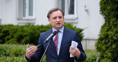 Koronawirus w Polsce. Minister sprawiedliwości Zbigniew Ziobro: nakazałem podjęcie śledztwa ws. DPS-ów