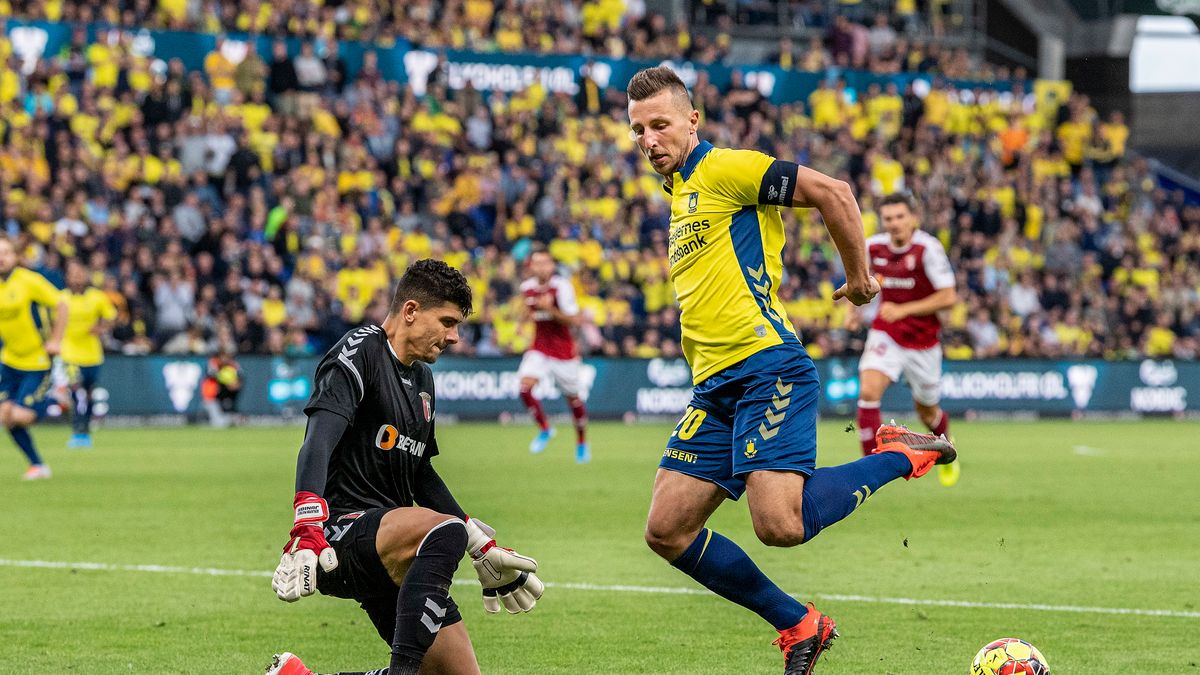 WP SportoweFakty / Anders Kjaerbye / Na zdjęciu: Matheus (z lewej) i Kamil Wilczek (z prawej)