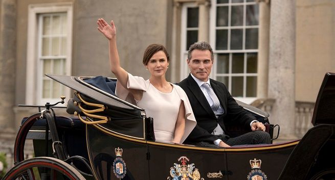 Keri Russell znowu w akcji. Recenzja „Dyplomatki” Netfliksa