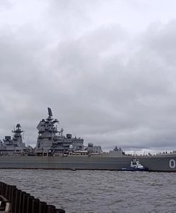 Rosyjski krążownik atomowy na Oceanie Arktycznym. "Śledzimy wszystko"