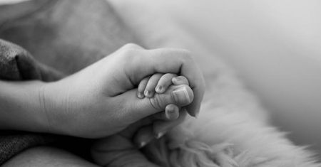 Kiedy stajesz się mamą – jak zmienia się twoja tożsamość?