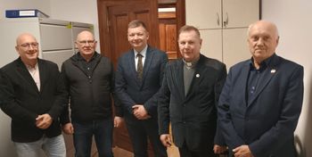 Legnica: Wiceminister Michał Syska spotkał się z dawnymi opozycjonistami