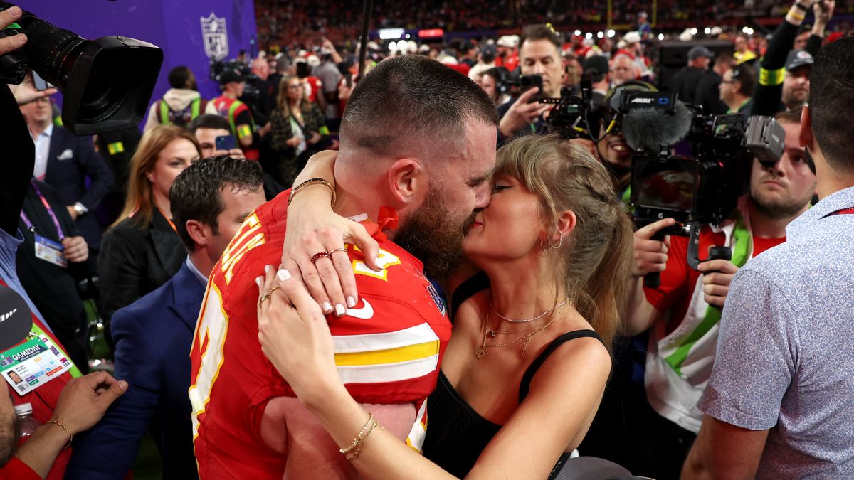 Na zdjęciu: Travis Kelce i Taylor Swift