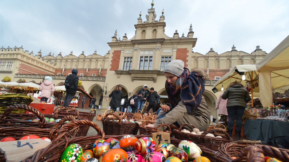 Annual Traditional Easter Market in Krakow
Hand made traditional hand painted Easter eggs (Polish: Pisanki) and baskets on display for sale on Krakow's Easter market. 
Originating as a pagan tradition, pisanki were absorbed by Christianity to become the traditional Easter egg. Pisanki are now considered to symbolise the revival of nature and the hope that Christians gain from faith in the resurrection of Jesus Christ. On Tuesday, 27 March 2018, in Rynek Square, Krakow, Poland. (Photo by Artur Widak/NurPhoto via Getty Images)
NurPhoto
2018, Belief, Business Finance and Industry, CHristianity, Celebration, Church, Cracow, Cracow - Poland, Cultures, Decoration, Easter, Easter - Poland, Easter Egg, Easter Sunday, Eastern Europe, Eater Market, Editorial, Europe, Family, For Sale, Hand, Hand painted, History, Holy Week, Home Showcase Interior, Human Interest, KRAKOW - POLAND, Krakow, Krakow 2018, Lifestyles, Locals, Making, March, Outdoors, People, Photography, Pisanka, Poland, Polish, Religion, Retail, Rynek Square, Spirituality, Tourism, Town Square, Tradition, city, culture, daily life, market, tourist, Krakow