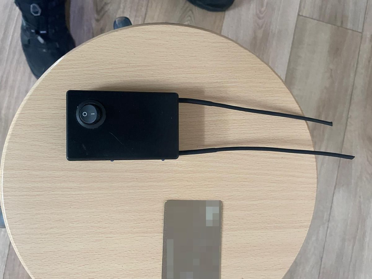 Urządzenia, którymi posługiwali się włamywacze