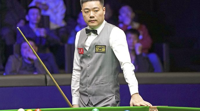 Snooker: Turniej International Championship - mecz finałowy: Ding Junhui - Chris Wakelin