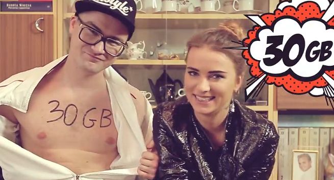 Skradziony telefon blogerki Maffashion okazał się reklamą Orange Cloud (wideo)