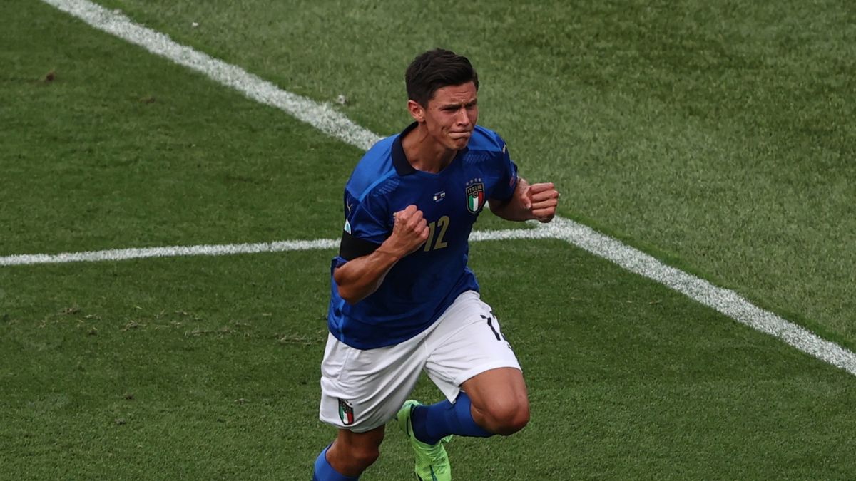 PAP/EPA / Ryan Pierse / Na zdjęciu: Matteo Pessina cieszy się z gola