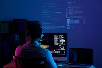 Zero Trust i explainability – jak budować zaufanie do systemów AI w Medtech i Mediatech?