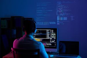 Zero Trust i explainability – jak budować zaufanie do systemów AI w Medtech i Mediatech?