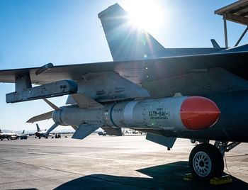 Nowa broń amerykańskich F-16. Inni mają ją od dawna