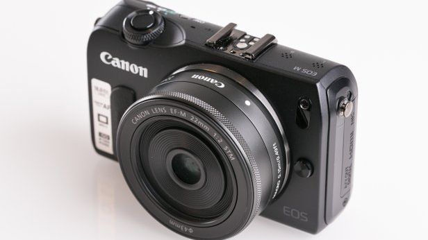 Canon EOS M - hybryda bez głowy [wideotest] 1