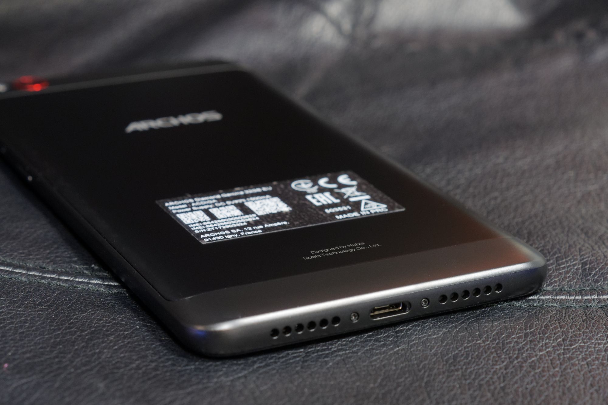 Test Archos Diamond Gamma: francusko-chiński smartfon z ładną nakładką 5
