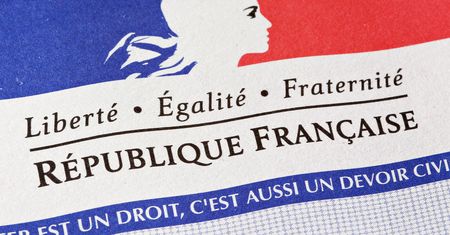 We Francji po cenzurze Internetu nadszedł czas na permanentny cybernadzór