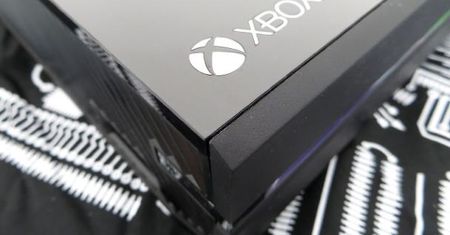 Microsoft też obniżył sugerowaną cenę Xboksa One na Polskę