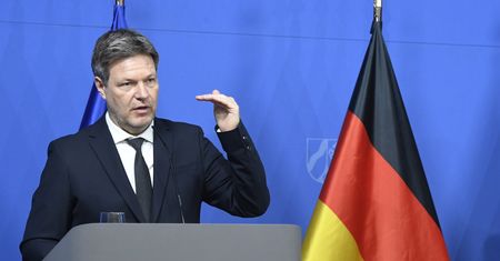 Niemcy wstrzymują Nord Stream 2. Rosja grozi podwyżkami cen gazu i efekty już są widoczne