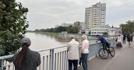 "Wszyscy pomagamy". Opole zjednoczone jak nigdy. Czeka na wielką wodę