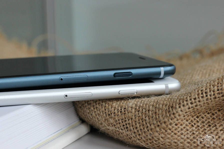 Niebieski iPhone 6SE/7 wygląda prześlicznie 14