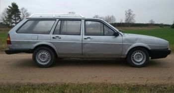 Zapomniał, gdzie zaparkował. Auto "odnalazł" po 20 latach