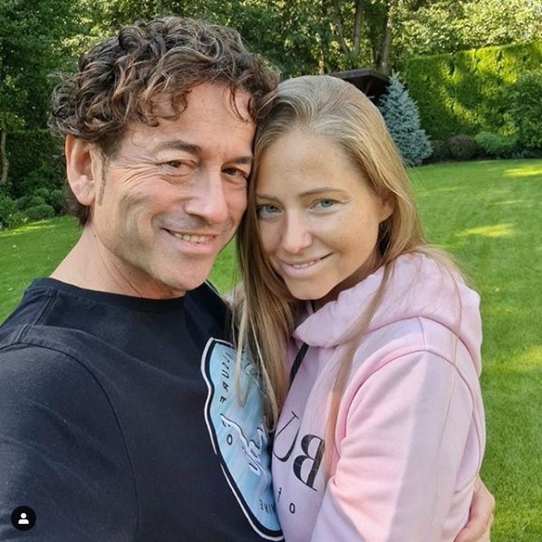 Agata Rubik dyskutuje z internautami pod wpisem Anny Lewandowskiej
