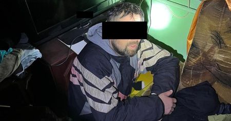 Mężczyzna ukrywał się przed rodziną. Wpadł podczas włamania