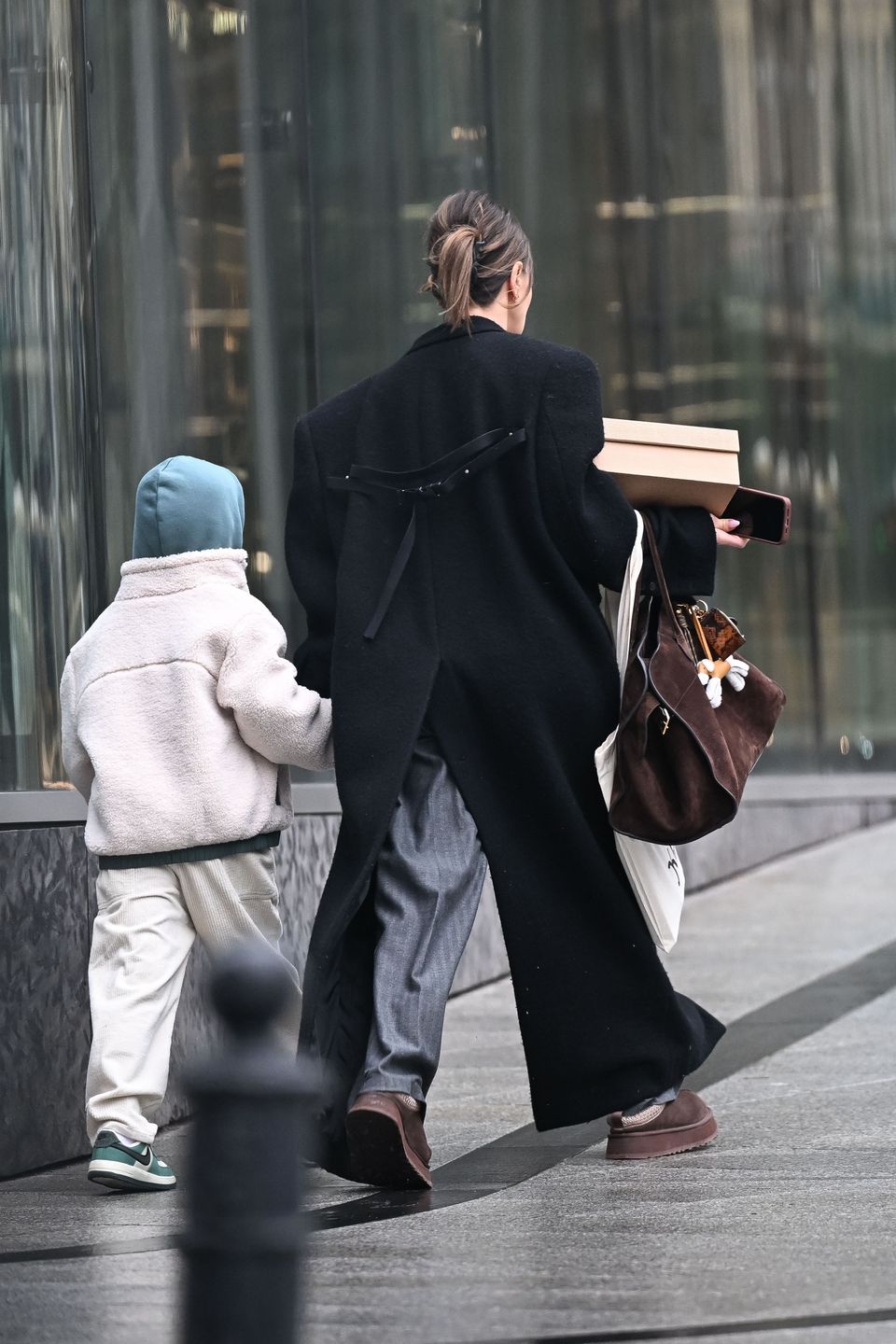 Marina Łuczenko rozbija się po mieście rolls roycem za 1,5 mln 