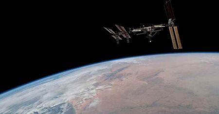 Astronauci zgubili w kosmosie torbę z narzędziami. Nikomu już się nie przyda