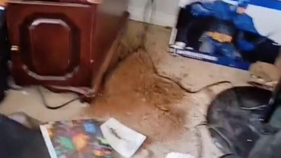 Nastolatek zdewastował mieszkanie