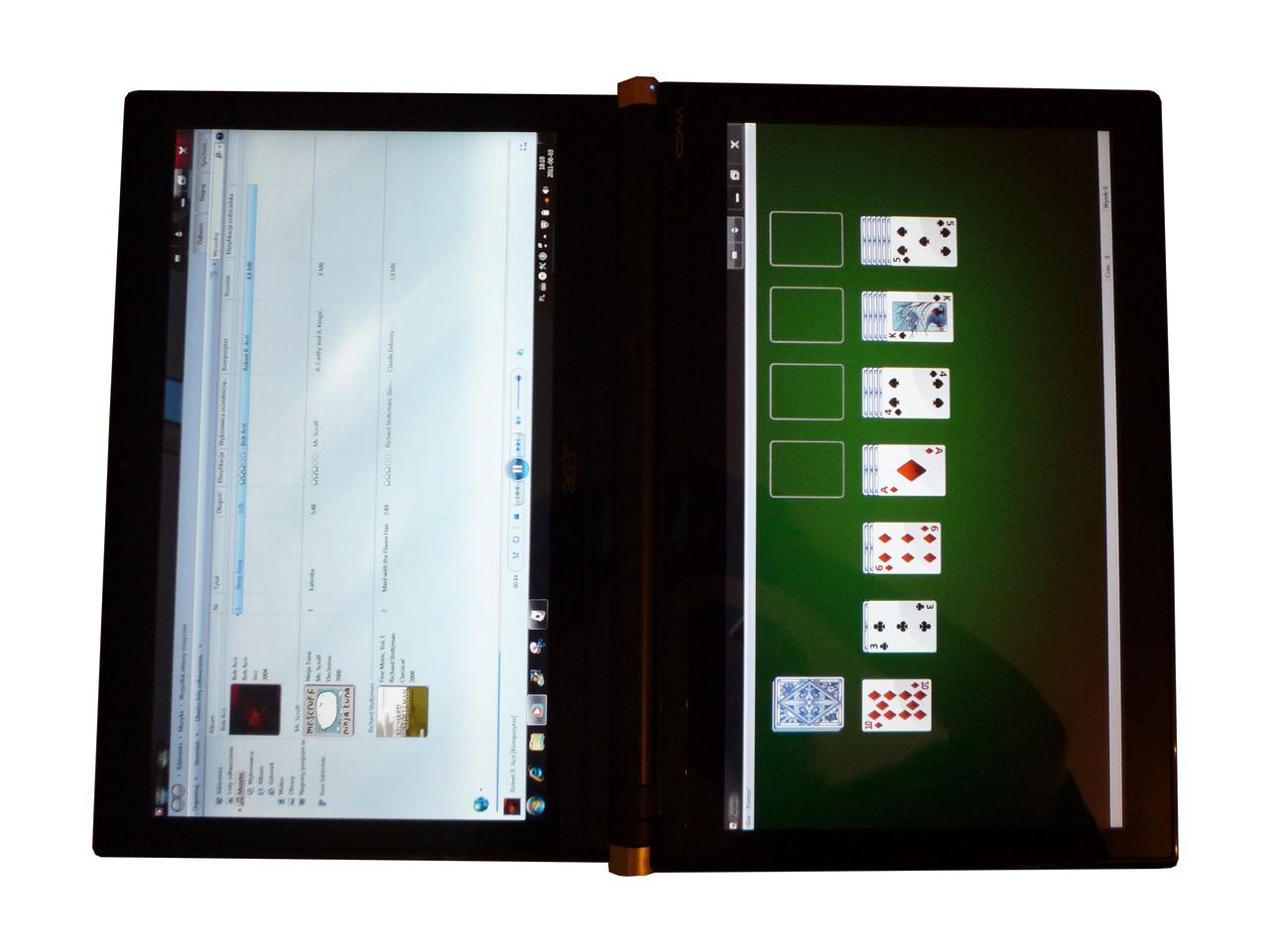 Acer Iconia Touchbook - co dwa ekrany to nie jeden!