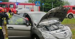 Pożar samochodu osobowego w Ostrowcu Św.