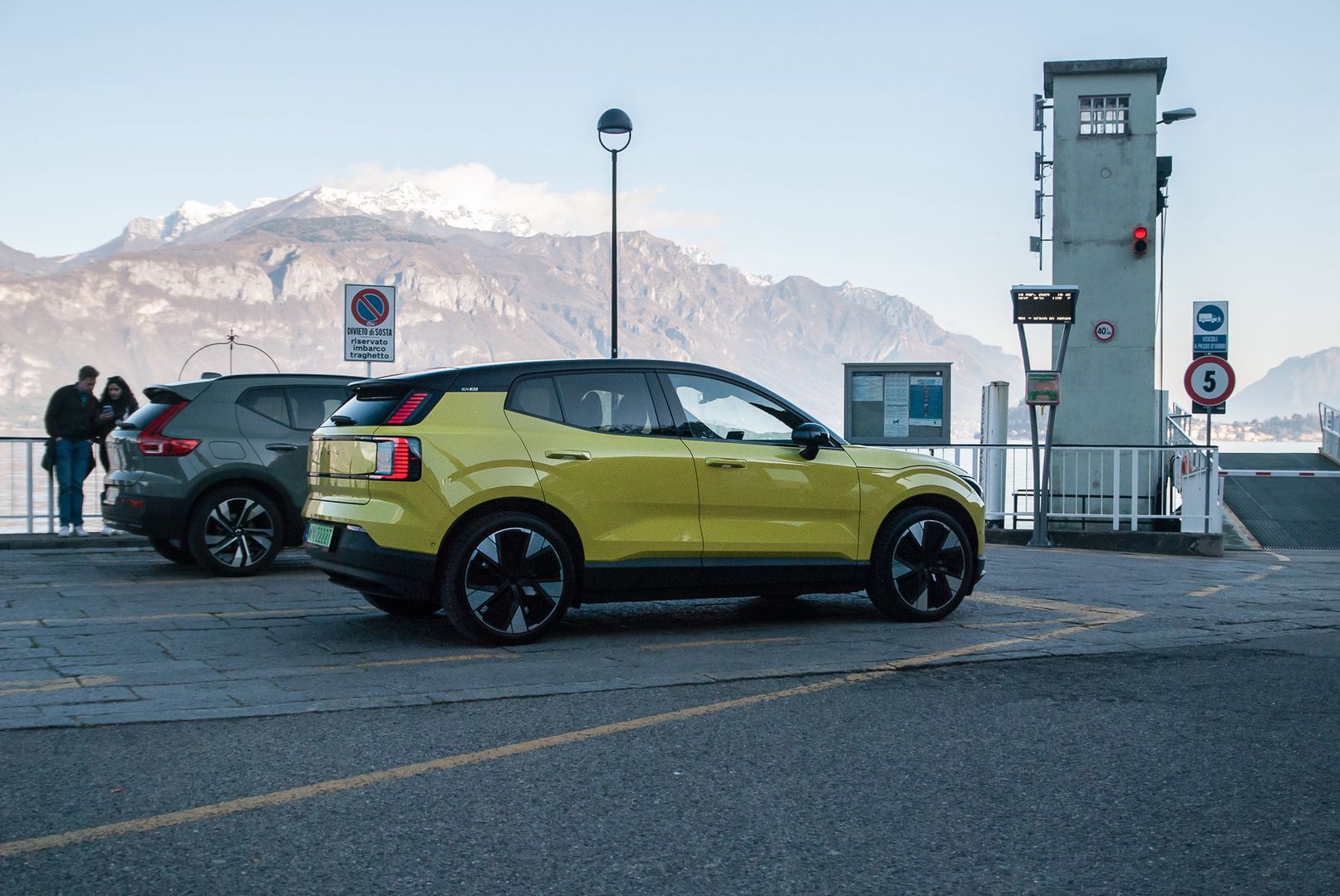 Volvo EX30