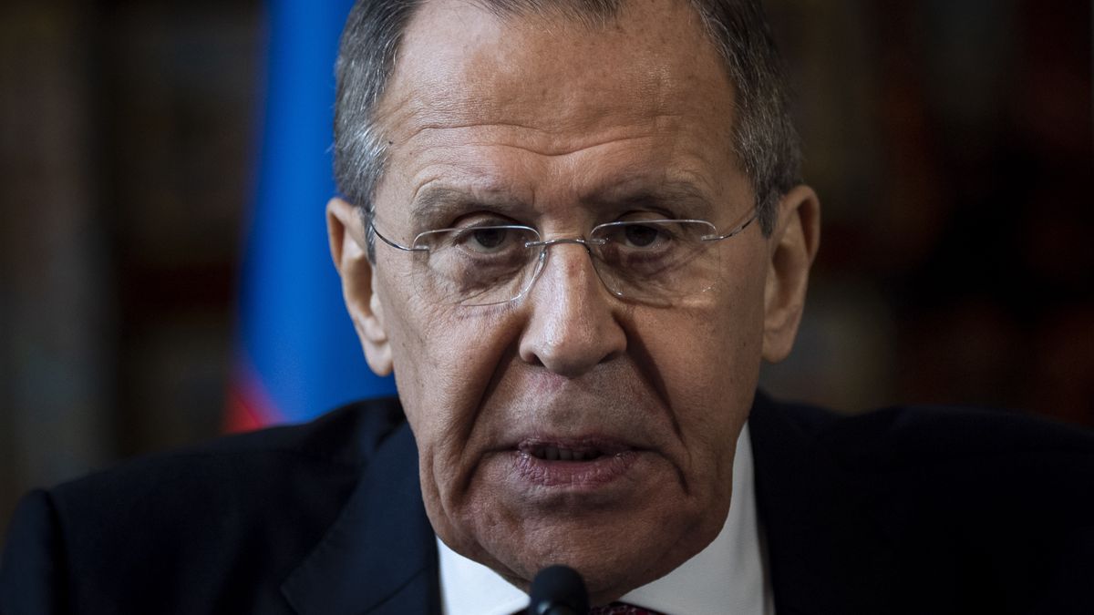 Siergiej Ławrow oświadczył, że w konflikcie uczestniczy 2 tys. najemników z Bliskiego Wschodu
