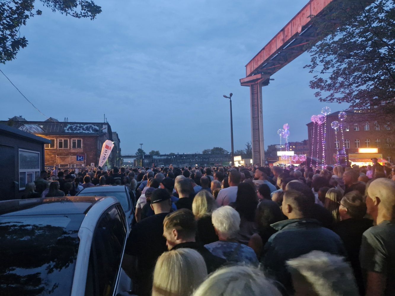 Koncert na terenie Stoczni Gdańskiej