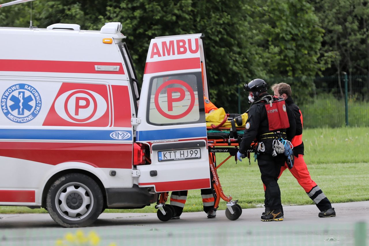 Łódzkie: Śmiertelny wypadek na DW 480. 71-latek stracił panowanie nad pojazdem