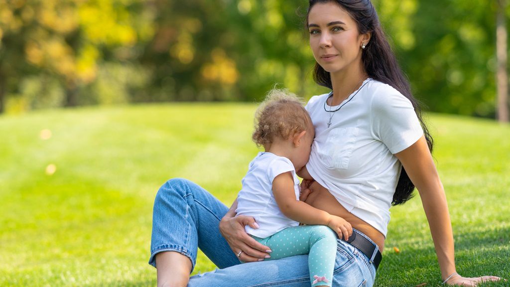 Siara to pierwsze mleko matki, które zawiera ogromne ilości cennych składników mineralnych oraz witamin