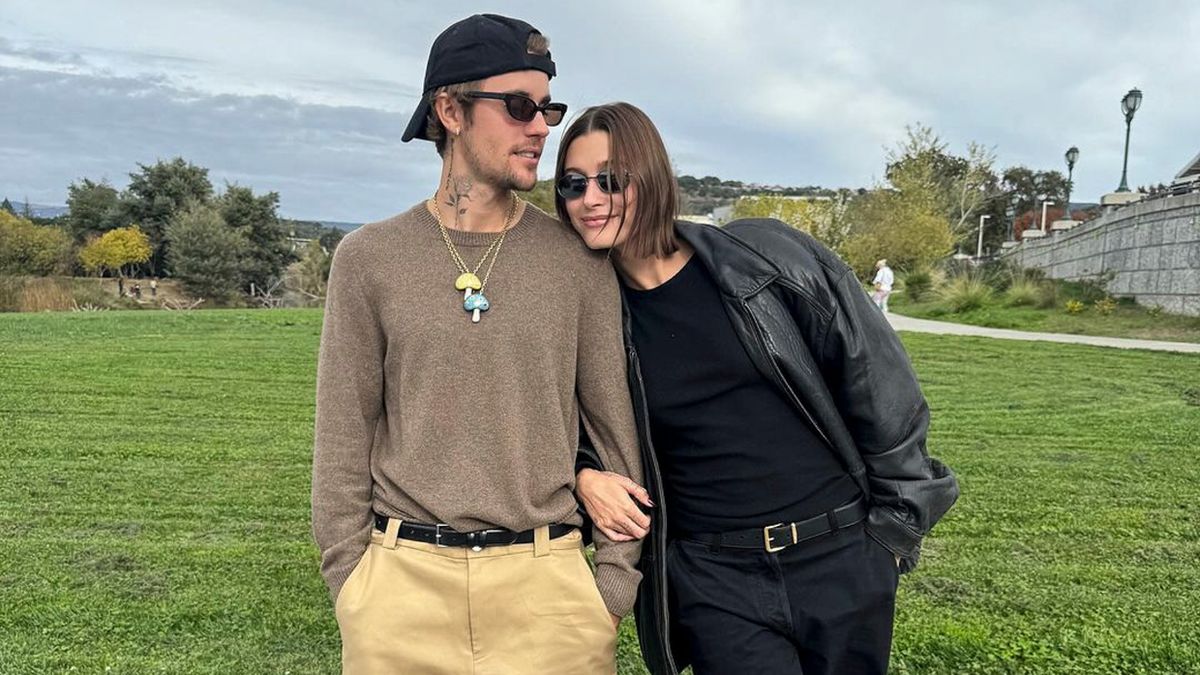 Justin i Hailey Bieber promują markę Rhode na Majorce