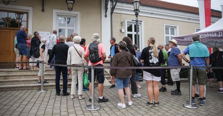 Absolutny hit. Częściej oprowadzają turystów po angielsku niż po polsku
