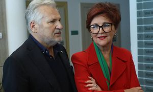 Milioner pokazał z nimi zdjęcie. Tak Kwaśniewscy bawią się na emeryturze