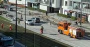 Operator koparki uszkodził sieć tramwajową. Problemy w miasteczku Wilanów